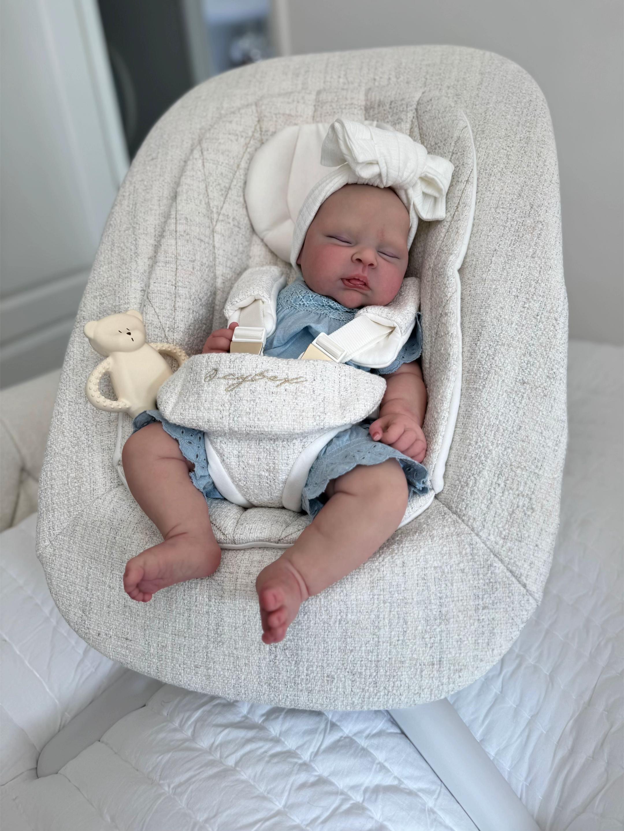 Baby Lena (Bald Edition) – 18.5" Full Body Silicone Sleeping Chubby Reborn Baby Girl