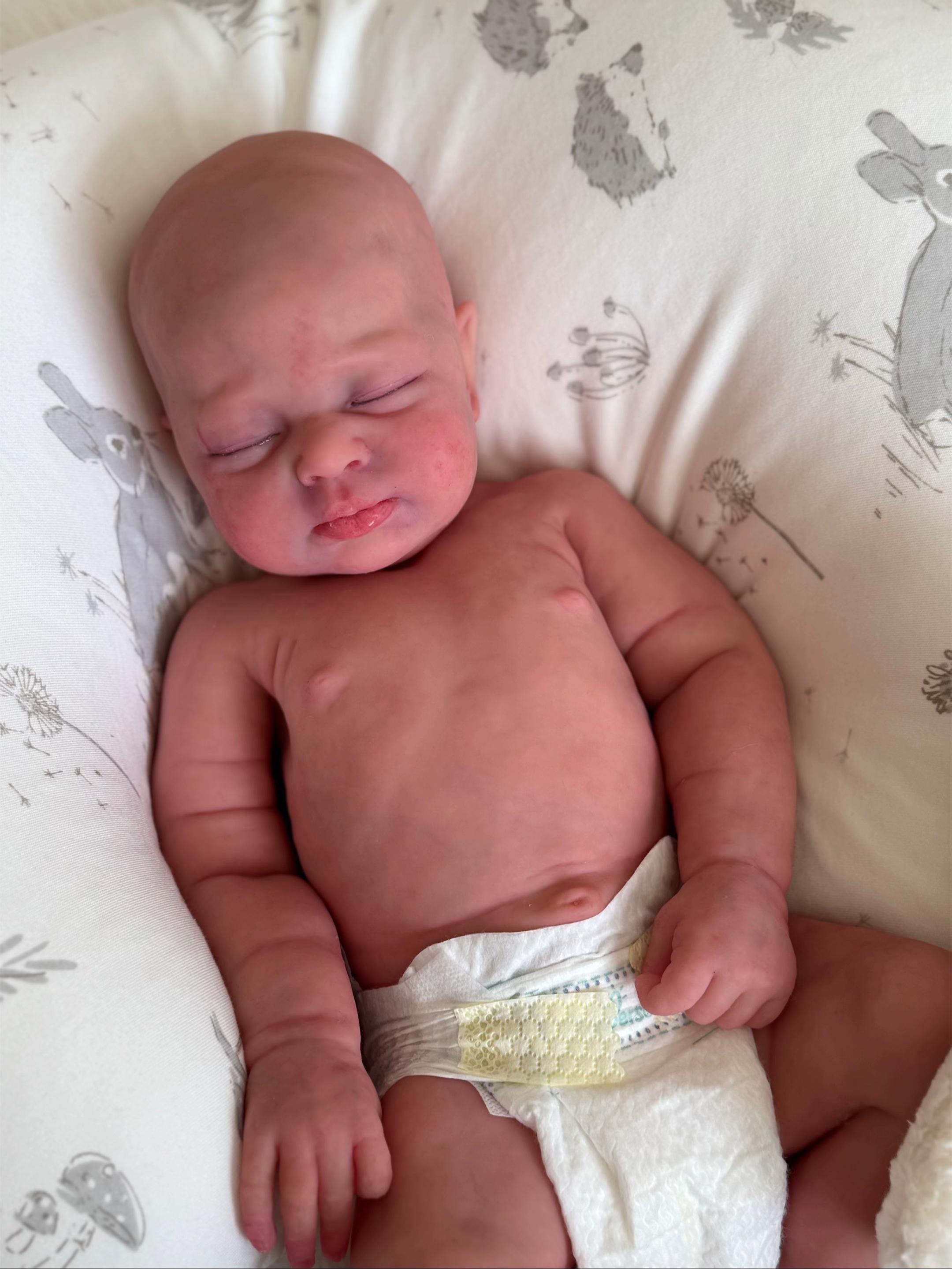 Baby Asher – 18.6" Full Body Silicone Realistic Newborn Baby Girl Doll (Sleeping & Bald)